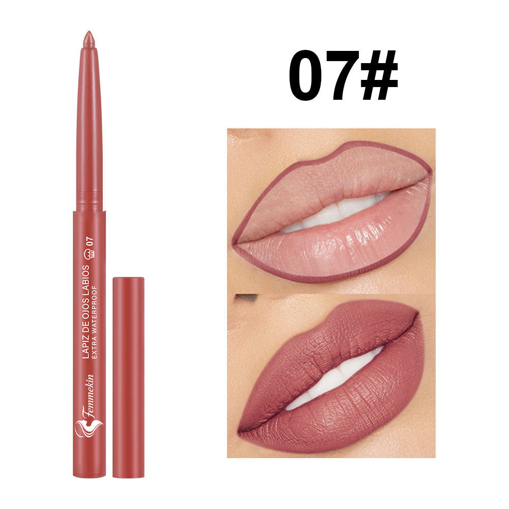 Blurring Lip Contour Pencil for Defined & Sculpted Lips