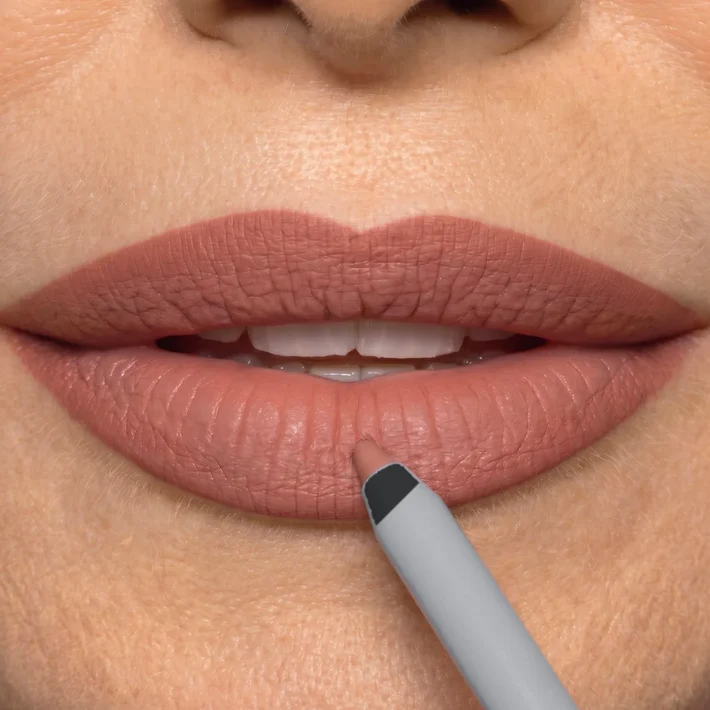 Elnovoie 360 Contour Lip Liner - Step 2